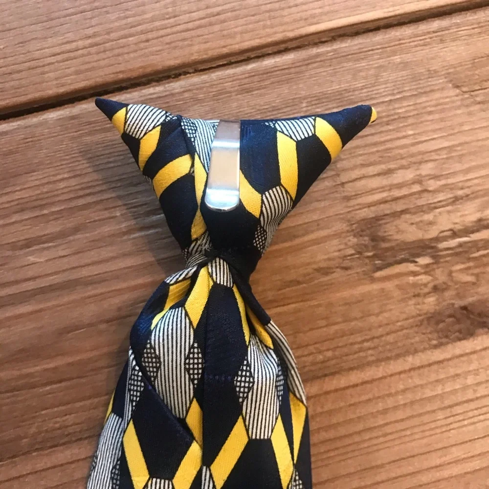 Club Room Kids 11” Clip on Tie Navy Blue/Yellow
